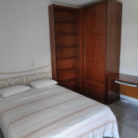 Melistalia Appartment 1 네아 미카니오나 외부 사진