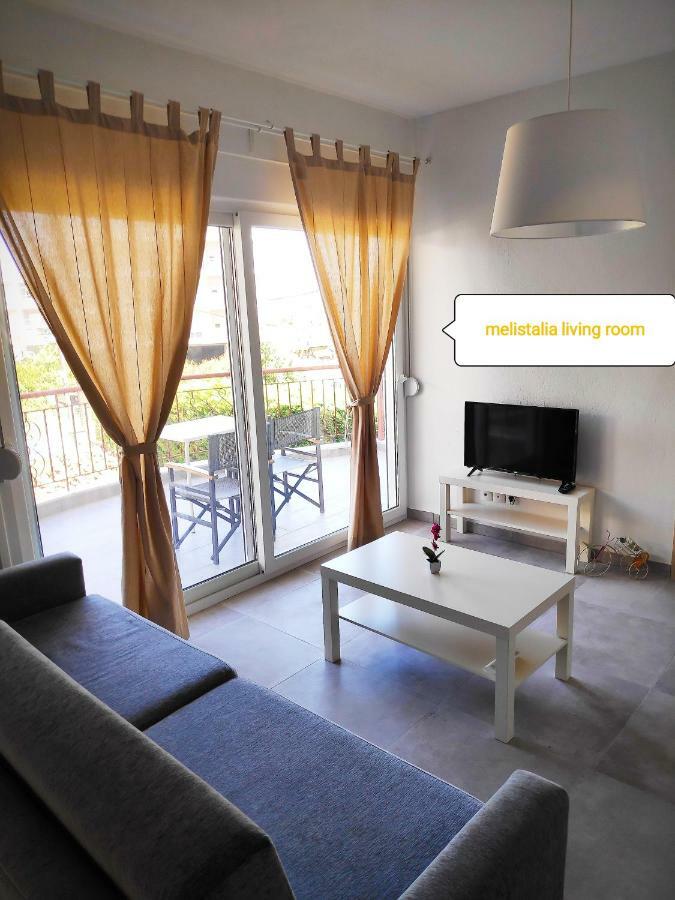 Melistalia Appartment 1 네아 미카니오나 외부 사진