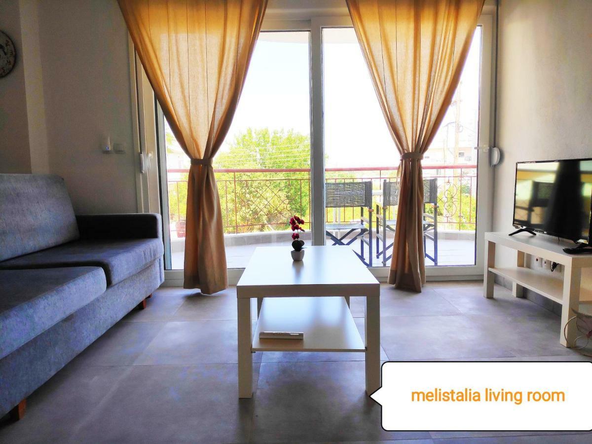 Melistalia Appartment 1 네아 미카니오나 외부 사진