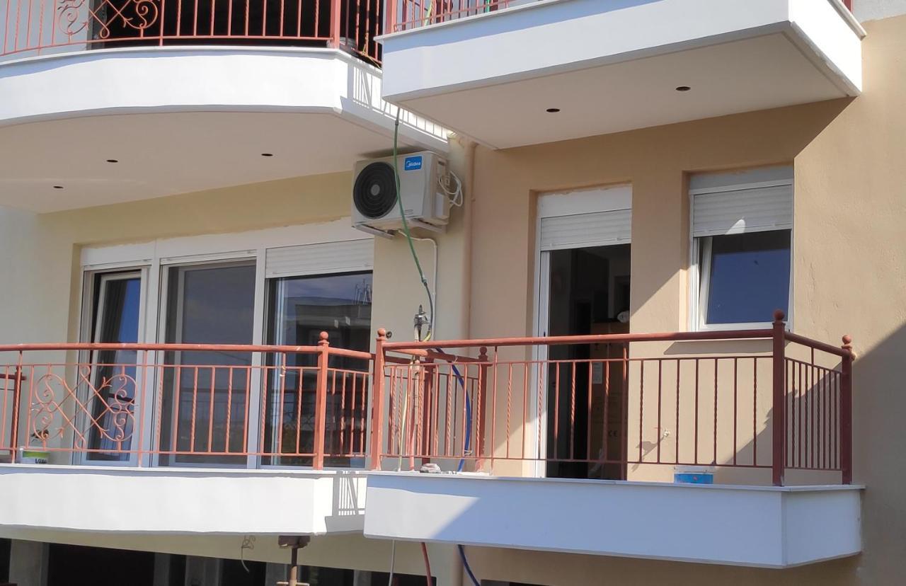 Melistalia Appartment 1 네아 미카니오나 외부 사진